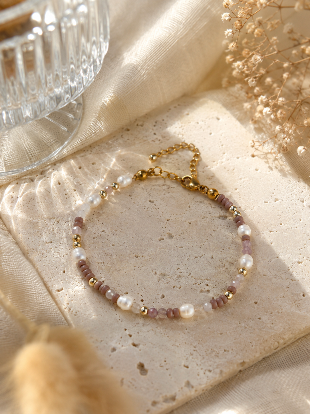 Zartes Perlen Armband Beige