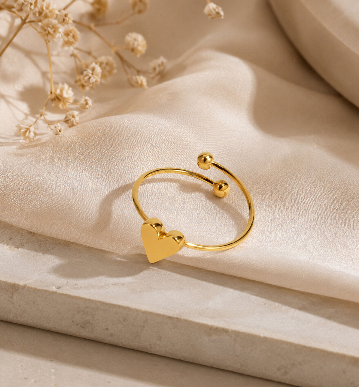 Amore Gold