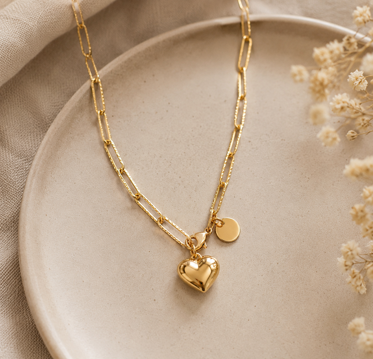 Amore Gold